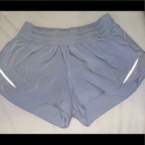 Lululemon Hotty Hot 2.5 Shorts